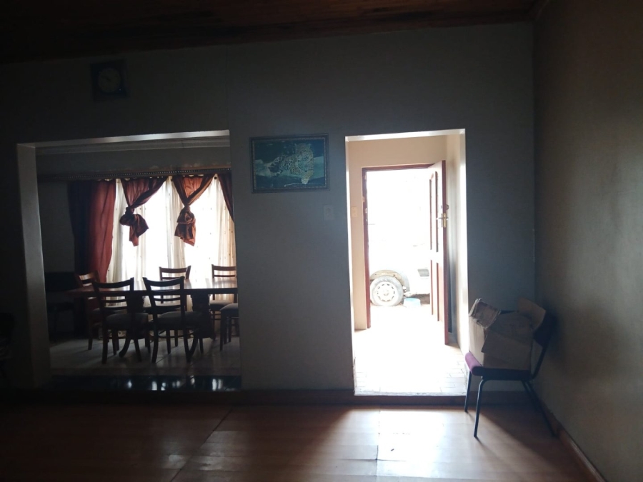 2 Bedroom Property for Sale in King Williams Town Central Eastern Cape